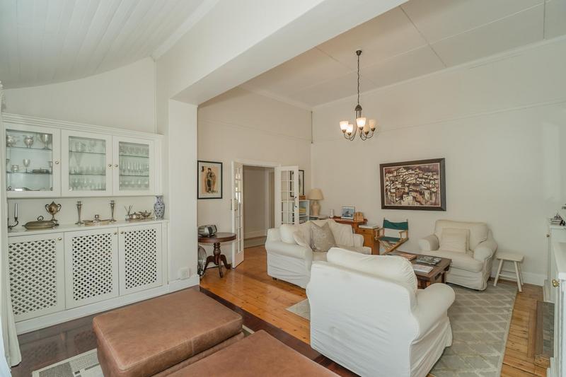 5 Bedroom Property for Sale in Kenilworth Upper Western Cape